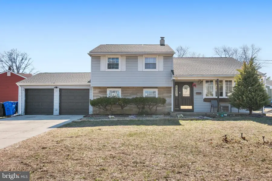 25 Latimer Way, Burlington, NJ 08016 - #3