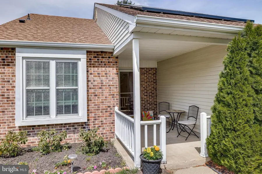 3 Newtown Ct, Mount Laurel, NJ 08054 - #2