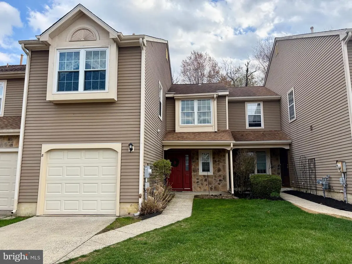 8 Miniver Ct, Mount Laurel, NJ 08054 - #1