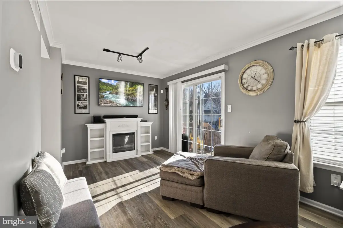 212 River Ct, Fieldsboro, NJ 08505 - #1