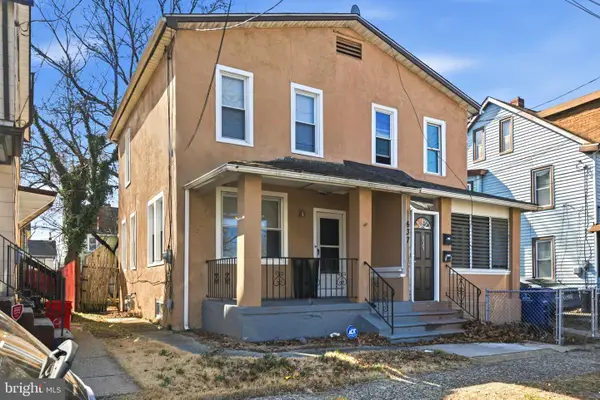 637 Walton Ave, BEVERLY, NJ 08010