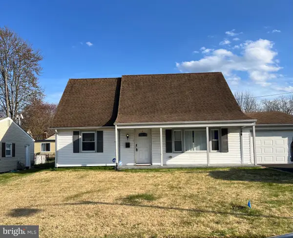 54 Middleton Ln, WILLINGBORO, NJ 08046