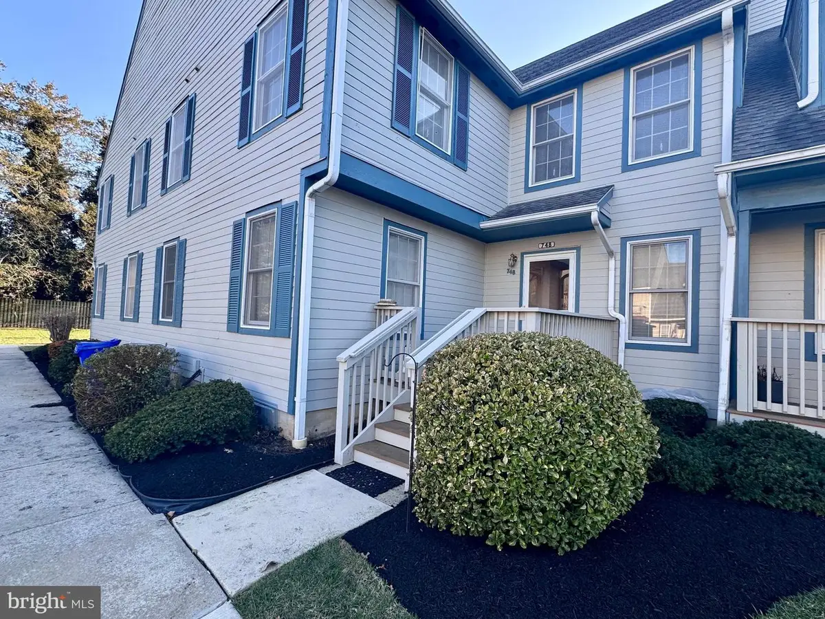 748 Westfield Dr, Cinnaminson, NJ 08077 - #1