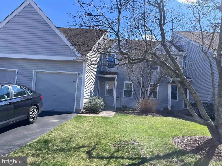 25 Cypress Ct, Bordentown, NJ 08505 - #2