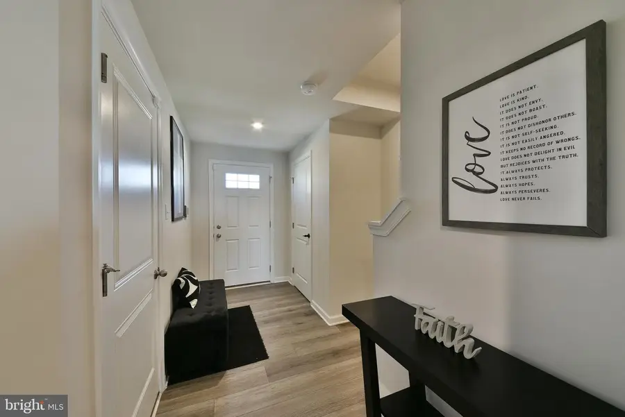 24-l Wendowski St, Beverly, NJ 08010 - #3