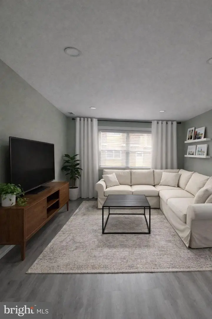 38-3 Florence Tollgate Pl, Burlington, NJ 08016 - #2