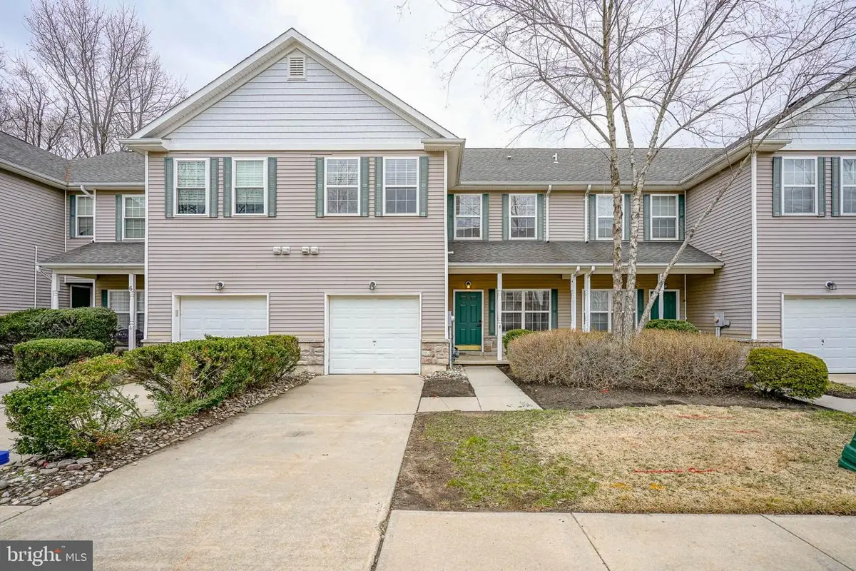 8 Trout Trl, Delran, NJ 08075 - #1