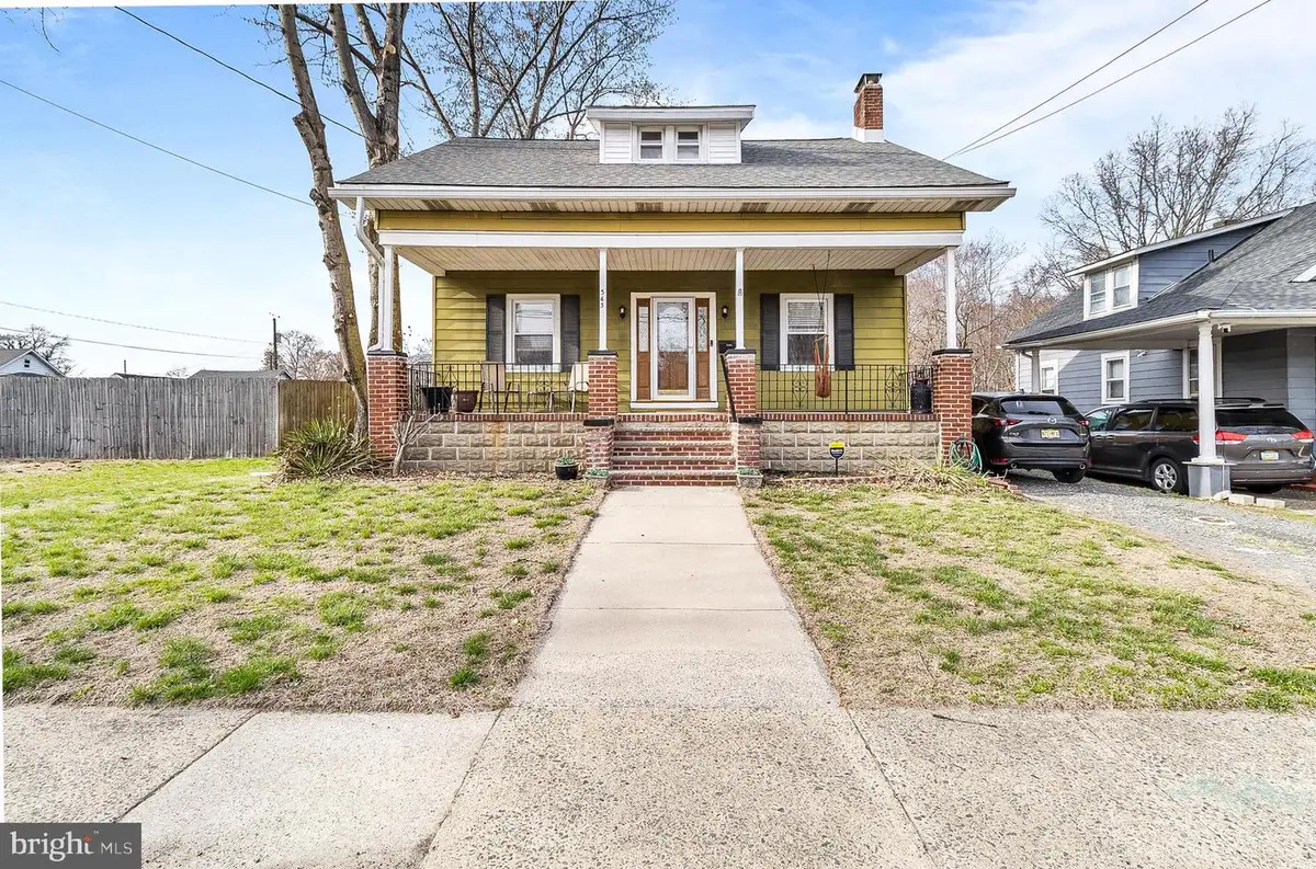 363 Washington St, Mount Holly, NJ 08060 - #1