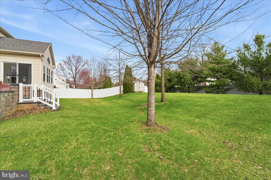 704 Varga Cir, Florence, NJ 08518 - #2