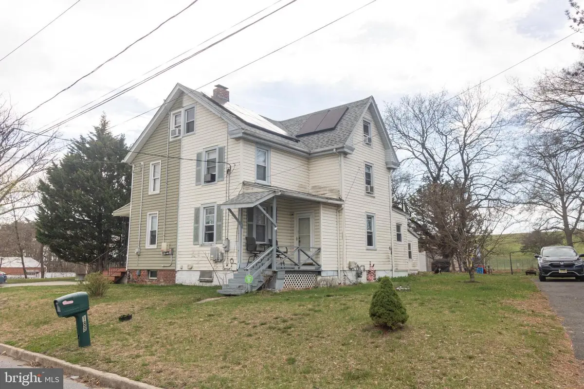 188 Hulme St, Mount Holly, NJ 08060 - #1