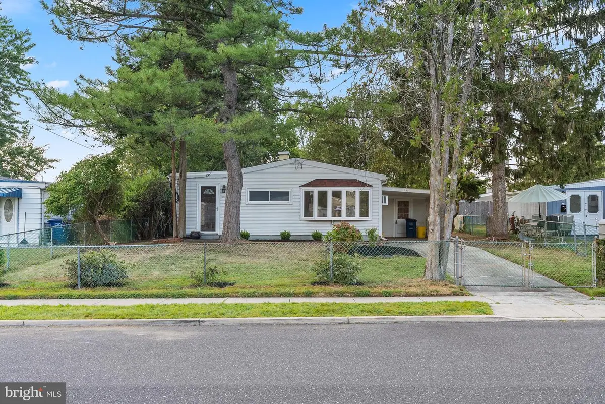 223 Ruth Ave, Maple Shade, NJ 08052 - #1