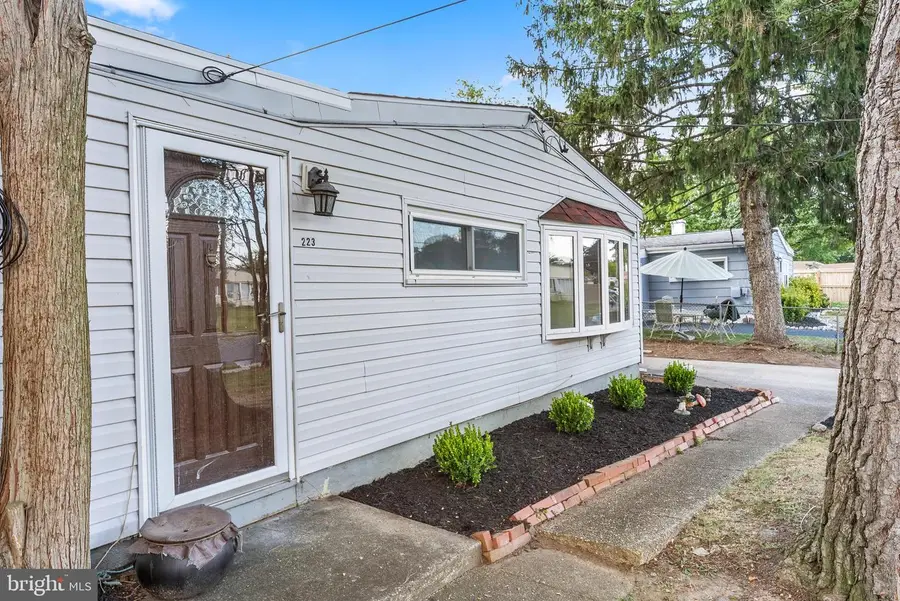 223 Ruth Ave, Maple Shade, NJ 08052 - #3