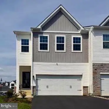 34 Marion Ave, BORDENTOWN, NJ 08505