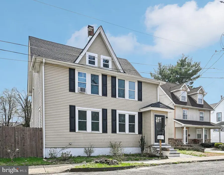 206 Chestnut St, Mount Holly, NJ 08060 - #3