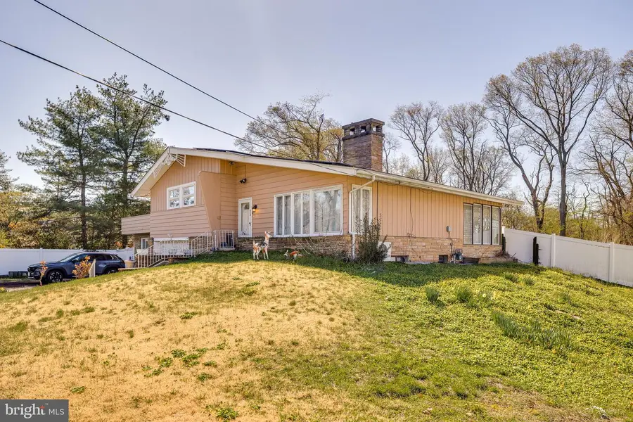 119 Fleetwood Ave, Mount Laurel, NJ 08054 - #3