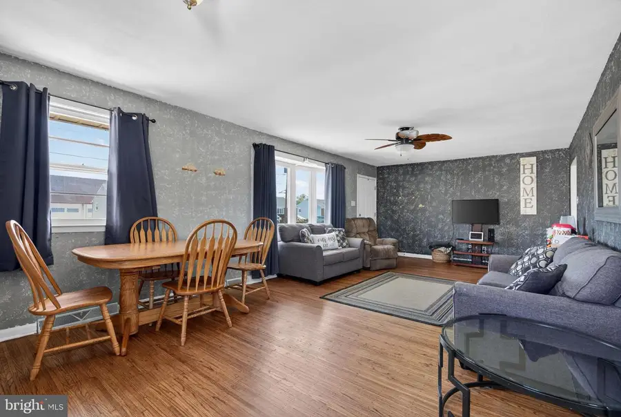 505 Monroe St, Riverside, NJ 08075 - #3