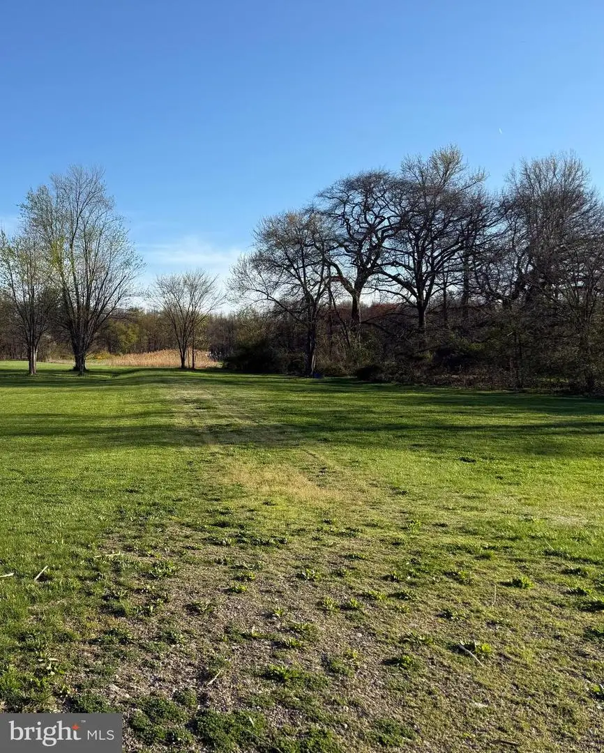 2334 Old York Rd, Bordentown, NJ 08505 - #1