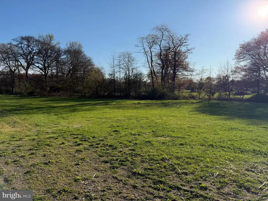 2334 Old York Rd, Bordentown, NJ 08505 - #2