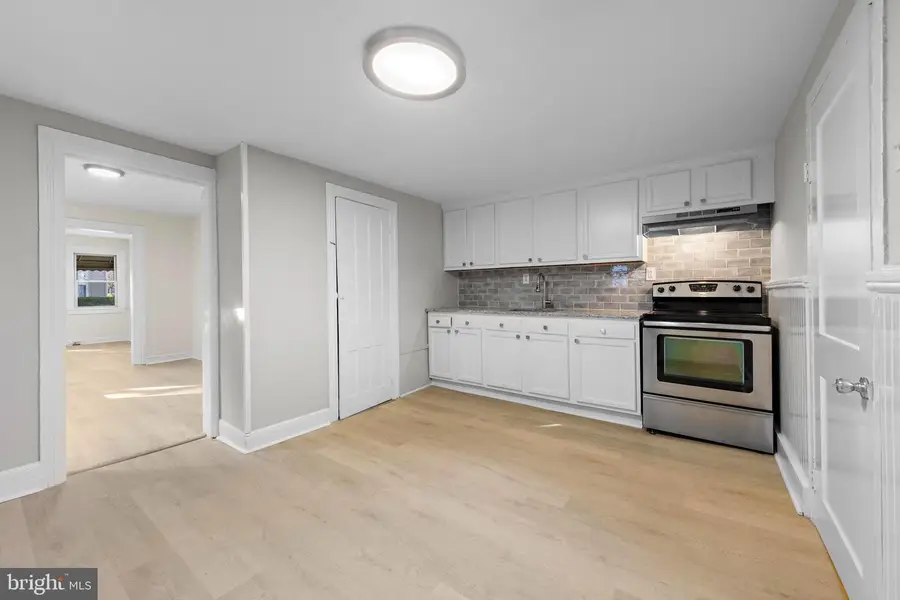 65 Mary St, Bordentown, NJ 08505 - #3