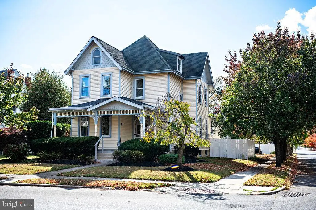 501 Maple Ave, Palmyra, NJ 08065 - #1