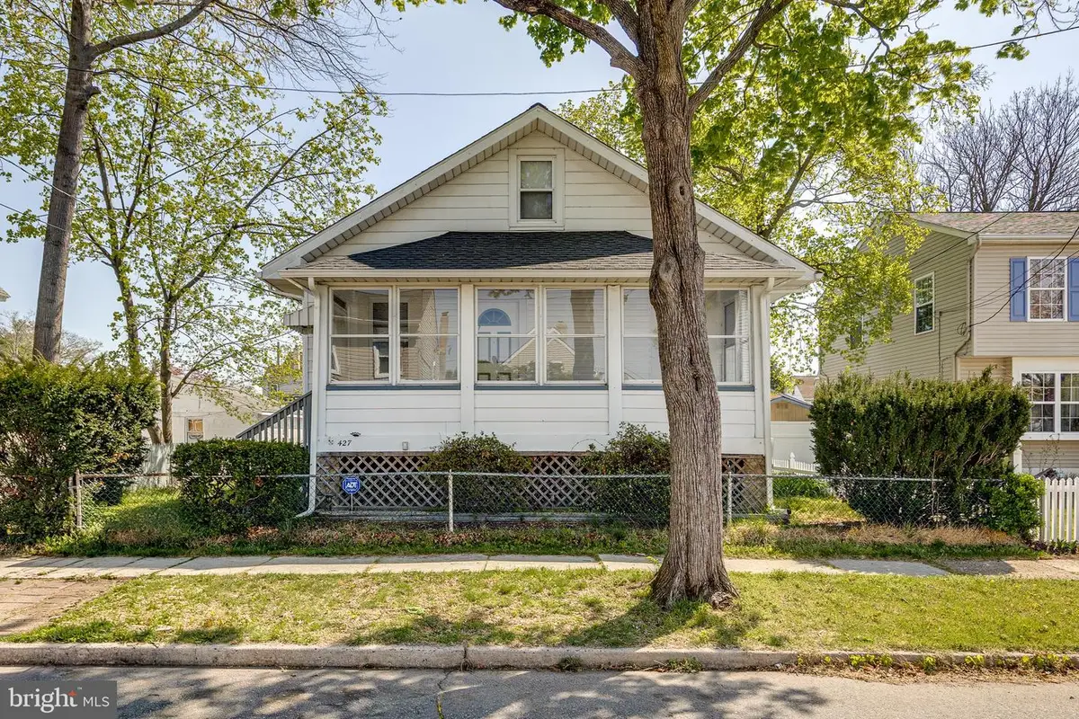 427 Buttonwood St, Delanco, NJ 08075 - #1