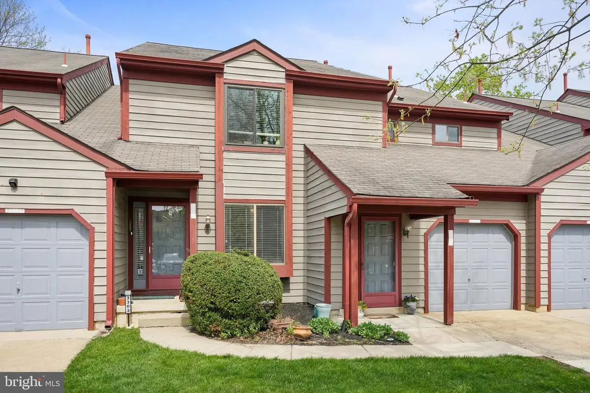 3303-a Chadbury Rd, Mount Laurel, NJ 08054 - #1