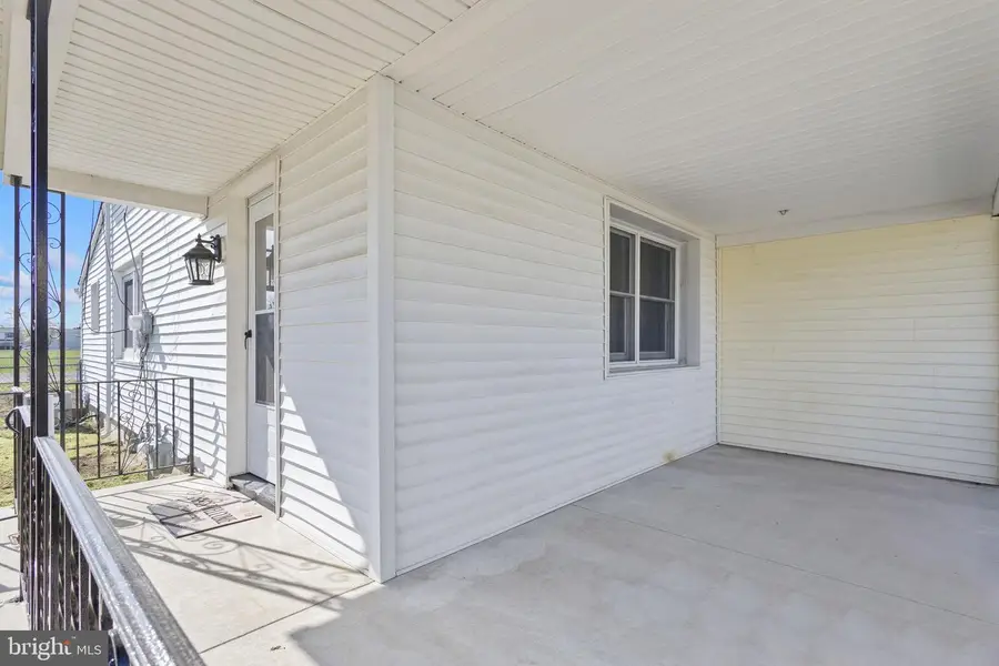 418 Hulme St, Burlington, NJ 08016 - #2