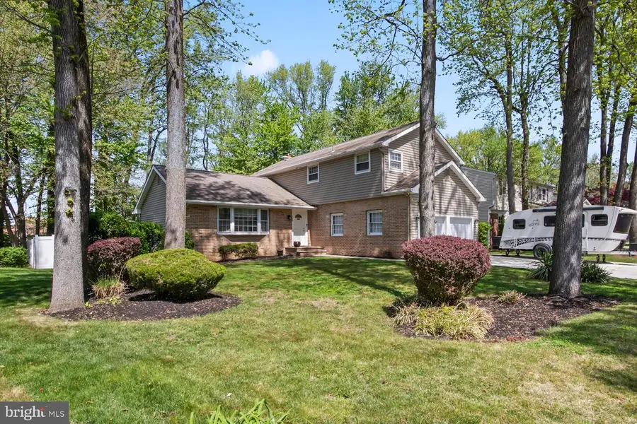 745 Cornwallis Dr, Mount Laurel, NJ 08054 - #2