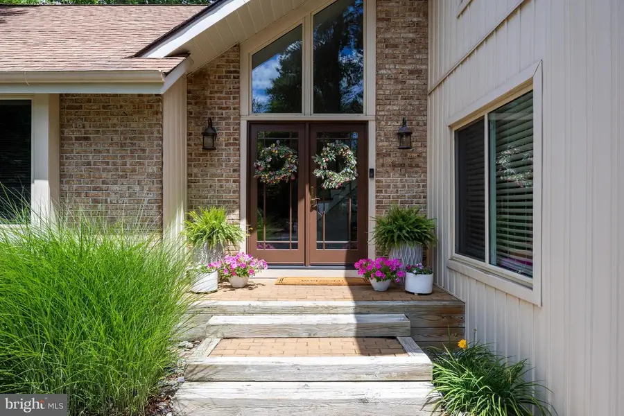 14 Canterbury Ct, Marlton, NJ 08053 - #3