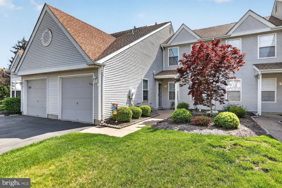 215 Birch Hollow Dr, Bordentown, NJ 08505 - #2