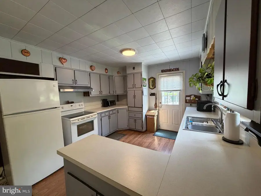 433 Juliustown Pemberton Rd, Juliustown, NJ 08042 - #2