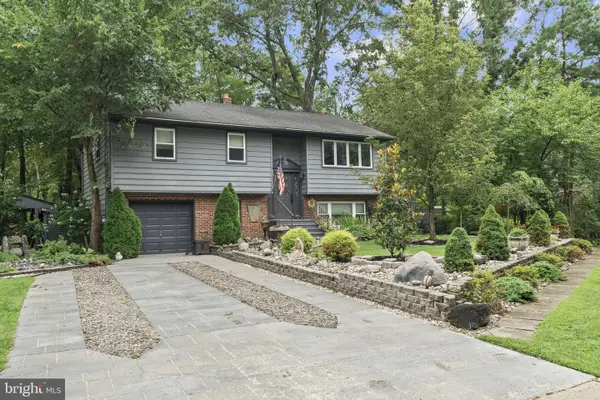 112 Woodland Ave, MEDFORD, NJ 08055