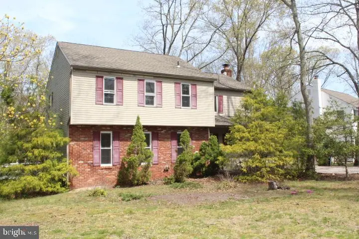 5 Stonehenge Dr, Medford, NJ 08055 - #2