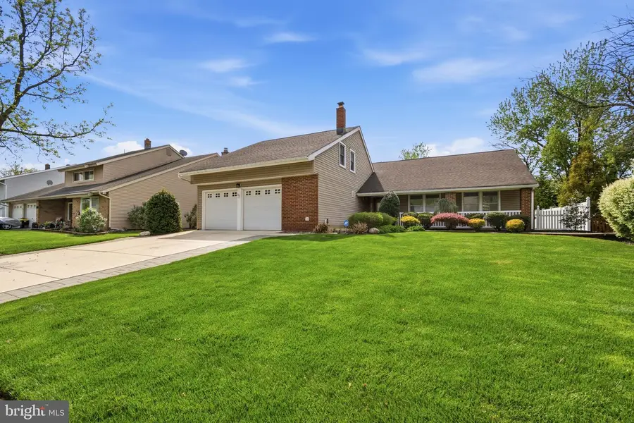 17 Palmetto Ave, Marlton, NJ 08053 - #2