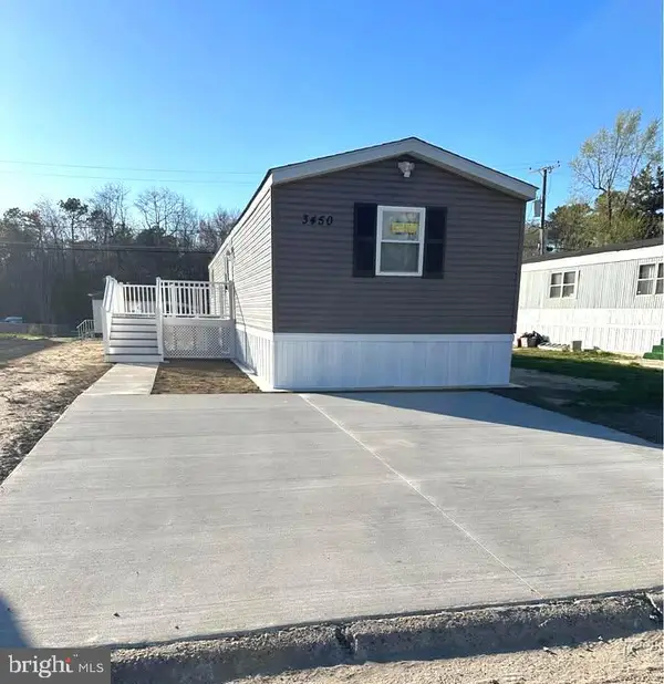 3450 New Moon St., BROWNS MILLS, NJ 08015