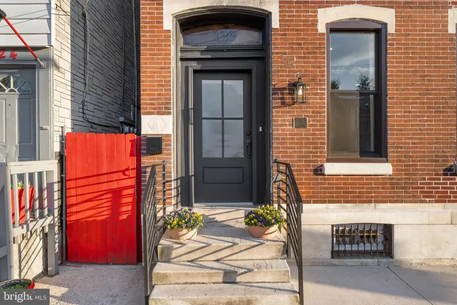 122 E Broad St, Burlington, NJ 08016 - #3