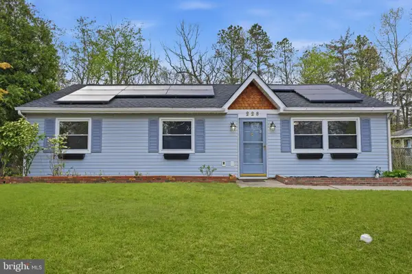 228 Coville Dr, BROWNS MILLS, NJ 08015