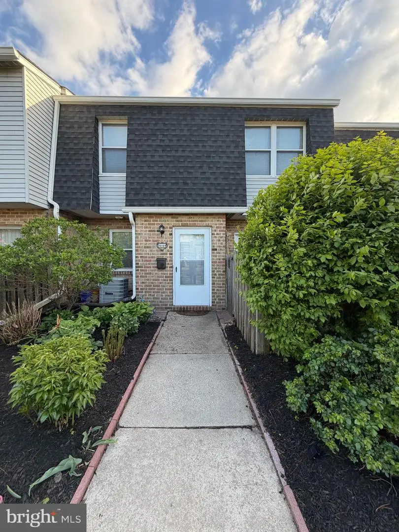 3049 Harbour Dr, Palmyra, NJ 08065 - #1