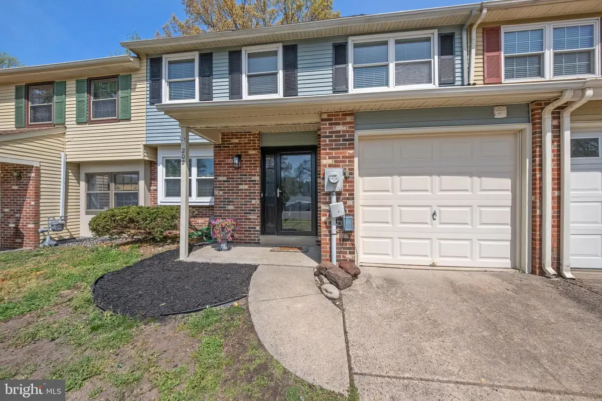 202 Shady Ln, Marlton, NJ 08053 - #1