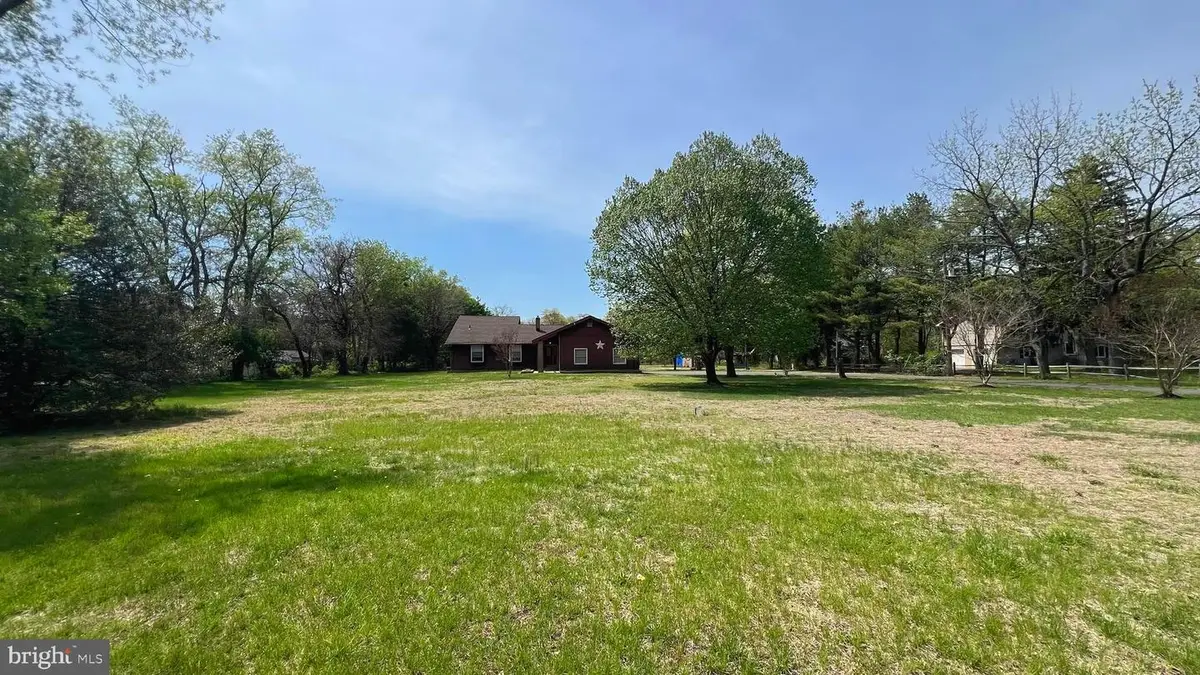 723 Kettle Run Rd, Marlton, NJ 08053 - #1