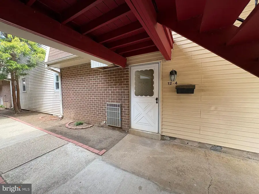 12--4 Florence Tollgate Pl #4, Florence, NJ 08518 - #3