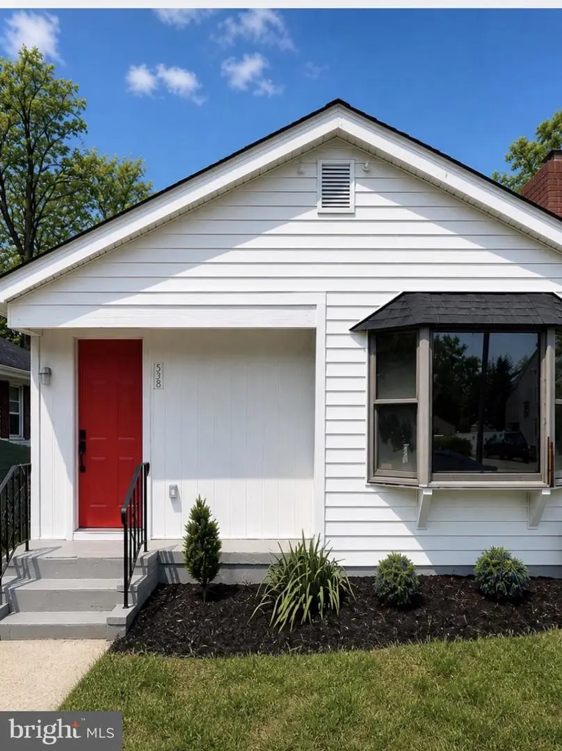 506 6th St, Roebling, NJ 08554 - #1