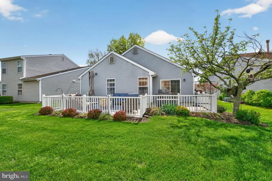 413 Aster Pl, Mount Laurel, NJ 08054 - #3