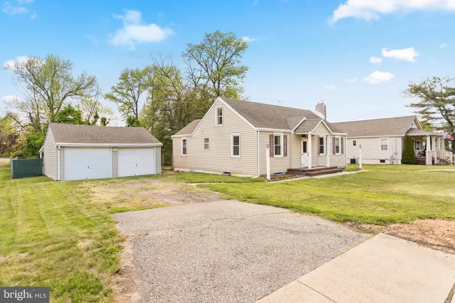 6 Butts Ave, Bordentown, NJ 08505 - #3