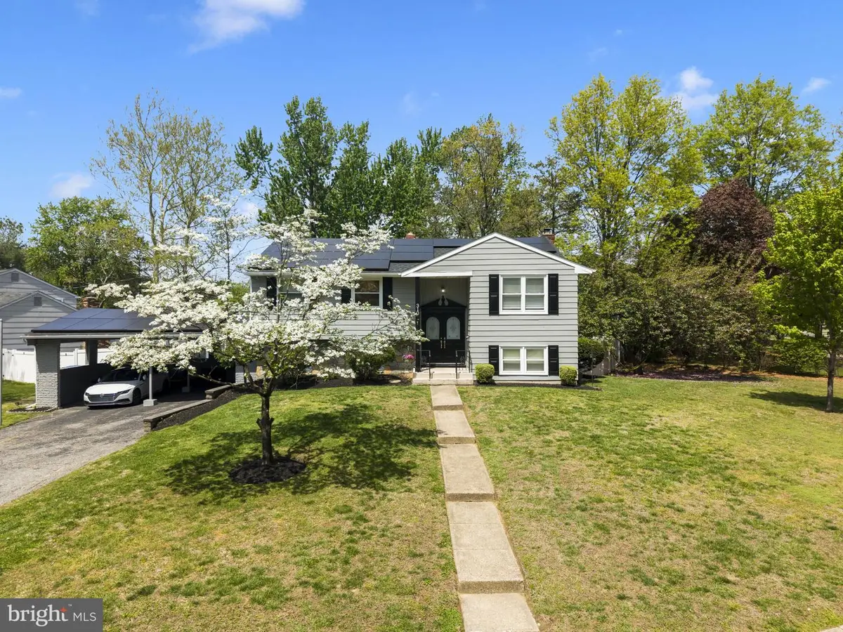 310 Susan Dr, Cinnaminson, NJ 08077 - #1