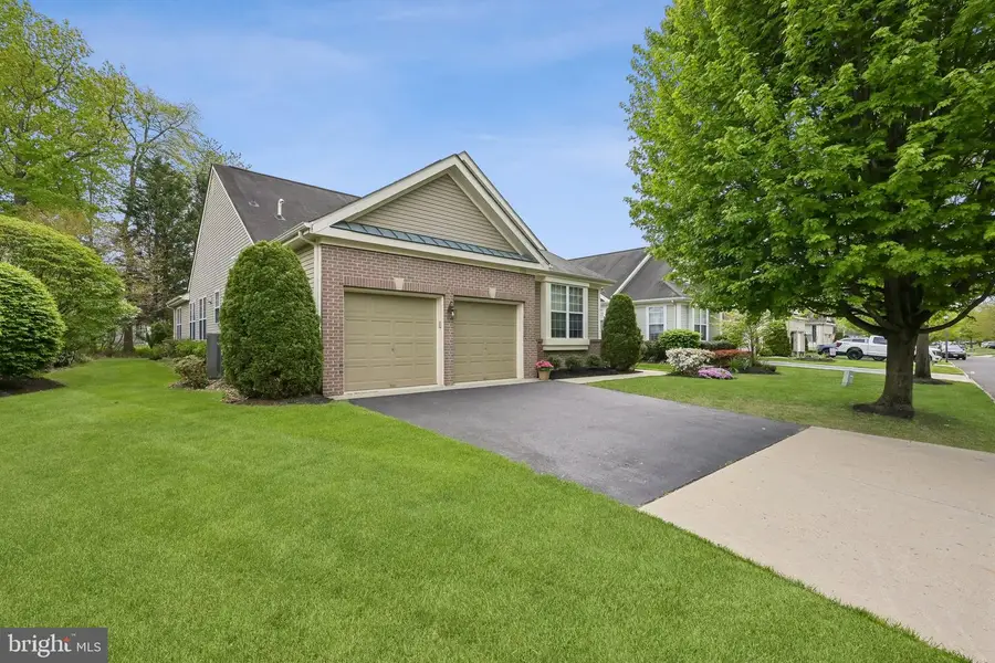 131 Glengarry Ln, Hainesport, NJ 08036 - #2