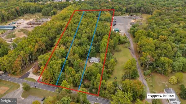 445 Hartford Rd, MOUNT LAUREL, NJ 08054