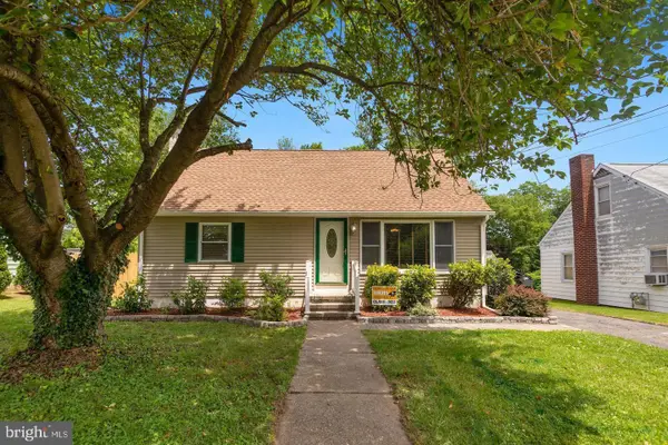 13 Spruce Ave, BORDENTOWN, NJ 08505