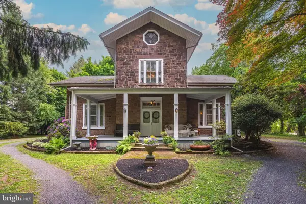 705 Woodlane Rd, BEVERLY, NJ 08010