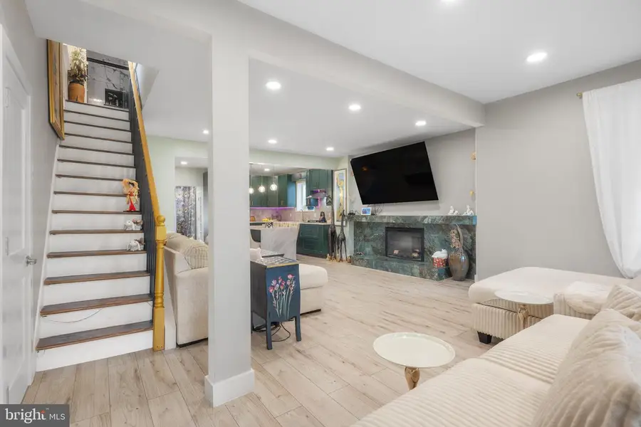 121 Cleveland Ave, Riverside, NJ 08075 - #3